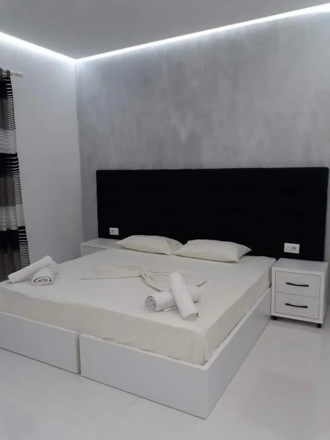 Relino House 2 Apartment Sarande